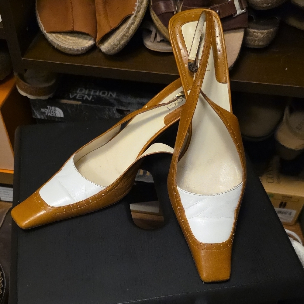 Elegant Tan and White Women's Heels